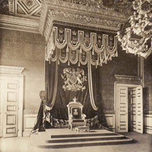 Throne of England, St Jamess Palace, London