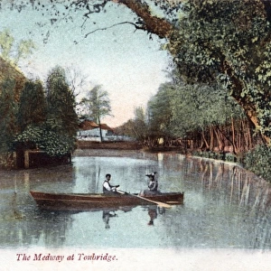 Tonbridge, the Medway
