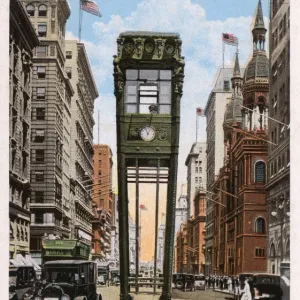 Traffic Tower, 5th Avenue and 42nd Street looking North, NYC