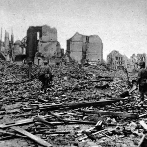 Troops of the US First Army in Cologne; Second World War, 19