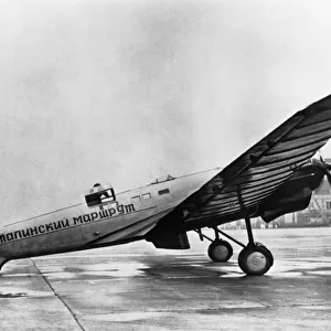 Tupolev Ant-25 with Smolenski Marshrum Titles Parked