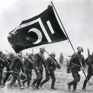 Turkish troops with flag, WW1