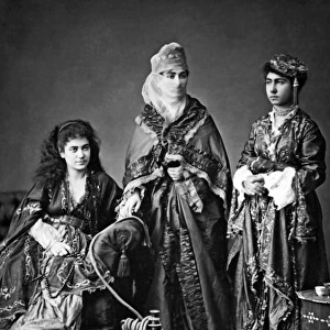 Turkish women and hookah