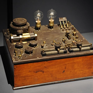 Two-valve radio-receiver. 1917