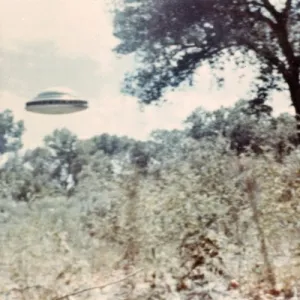 Ufos / New Mexico / Villa