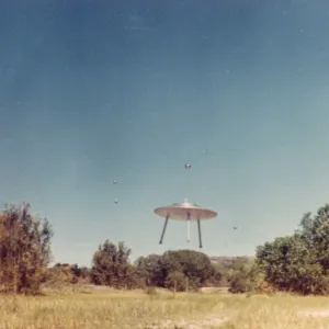 Ufos / New Mexico / Villa