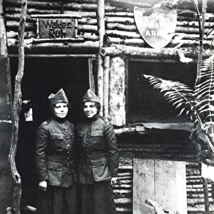Two uniformed women in France, WW1