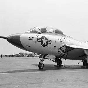 United States Navy - Grumman YF9F-8T Cougar 142441