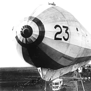Vickers R 23 British airship