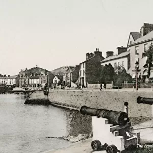 Vintage 19th century photograph: the front and ancient cannon, guns, Aberdovey, Aberdyfi