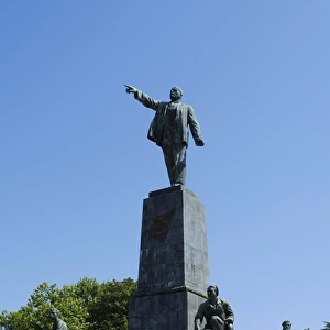 Vladimir Ilyich Lenin (1870-1924)