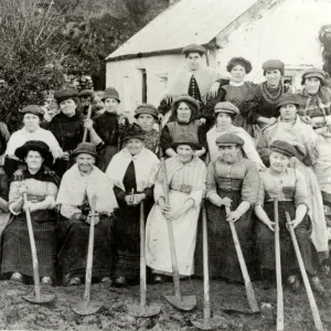 Welsh women road builders, South Wales