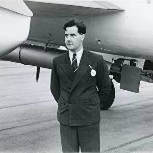 Wg Cdr Walter F. Gibb DSO DFC, Bristol test pilot, alon?