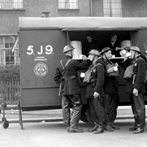 Womens Voluntary Service (WVS) canteen van, WW2