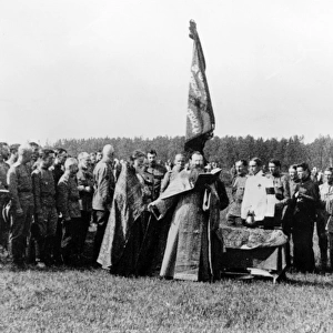 WW1 - Russian Troops blessed by Priest before offensive