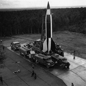 WW2 - German V2 Rocket captured