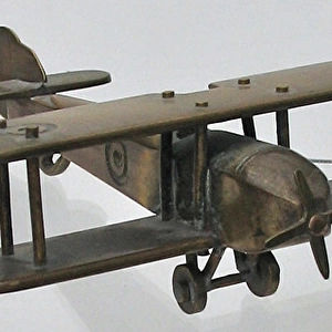 WWI biplane with machine-made roundels on wings