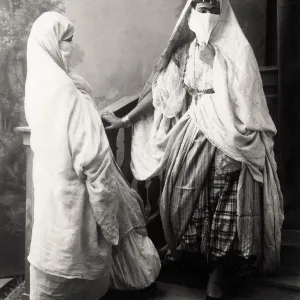 Young veiled North African women, probably Algeria / Tunisia