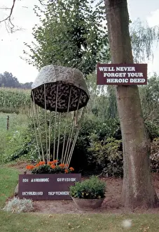 101st Airborne Division Memorial Parachute, Paulushoeve