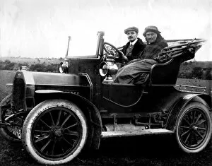Images Dated 6th February 2012: 104-year-old Welshwoman in a motor car