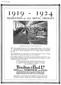 Images Dated 27th September 2012: 13823556