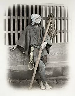 Labourer Collection: 1860s Japan - portrait of a porter Felice or Felix Beato (1832 - 29 January 1909)
