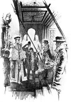 Coronations Gallery: 1937 Coronation - King arrives at the annexe door