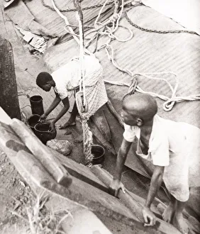1940s East Africa - Uganda fishing, fishermen Lake Victoria