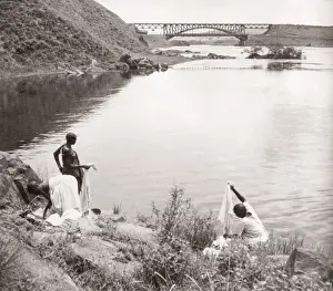 1940s East Africa - Uganda washing clothes Lake Victoria