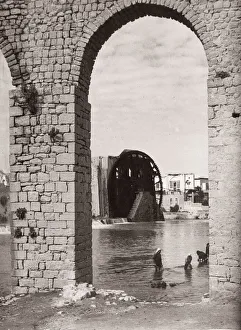 1943 Syria - Hama on the river Orontes