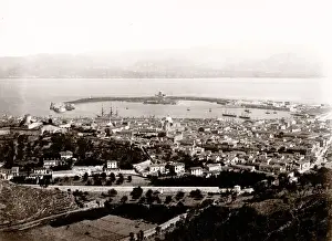 19th century vintage photograph Italy - the city and harbour at Messina