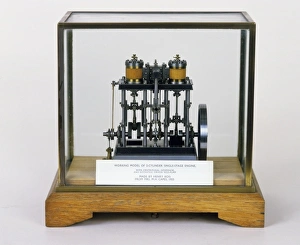 2-cylinder single stage engine