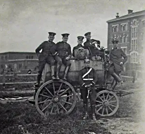 43 snapshots, taken in France, by a German artilleryman