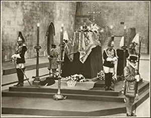 Over 5000 people an hour passed through Westminster Hall to pay their tributes to