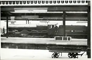 Clun Prints: 7029 Great Western Steam Locomotive Clun Castle 4-6-0