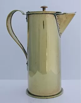 Images Dated 13th June 2008: 77 mm shell case made into a jug