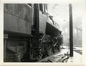 77012 British Railways Class 3MT Steam Locomotive 2-6-0