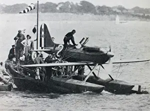 Supermarine Prints: On 7th September 1929, Flying Officer Henry Richard Danvers Waghorn