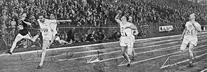 Athletes Collection: Abrahams wins the 100m final, 1924 Paris Olympics