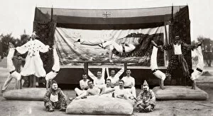 Gymnasts Gallery: Acrobats, gymnasts and clown, 1st Hampshire Regiment