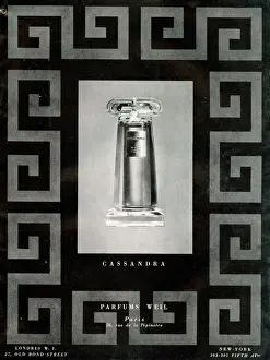 Advert, Cassandra Perfume