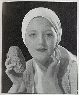 Cosmetic Prints: Advert for Cyclax, a cosmetic brand established in 1896 by Frances Hemming. Date: 1932