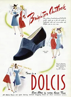 Heel Prints: Advert for Dolcis shoes 1944