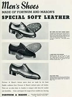Images Dated 14th September 2015: Advert for Fortnum and Mason, mens shoes 1935