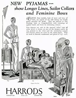 Images Dated 6th July 2012: Advert for Harrods women nightwear 1930