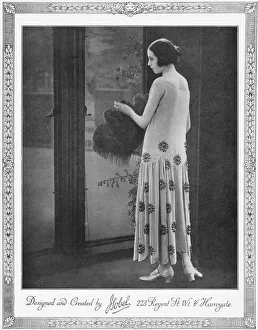 Advert for the London couture house of Isobel, 1924
