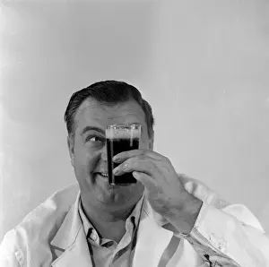 Advertisement for Manns brown ale