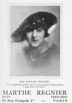 Advert for the Parisian couturier Marthe Regnier, 1925