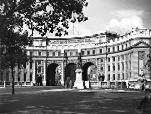 Archways Gallery: Admiralty Arch 1950S
