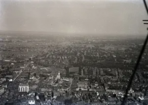 Images Dated 21st May 2020: An Aerial view over Croydon